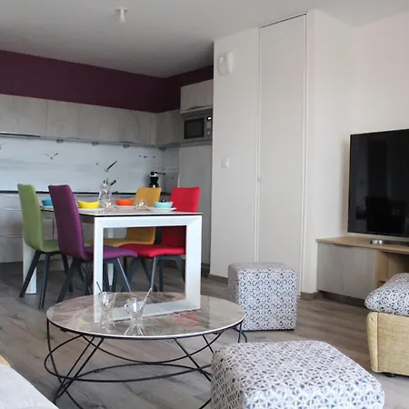 Appt 3 Pieces - Lr670-303 Apartament